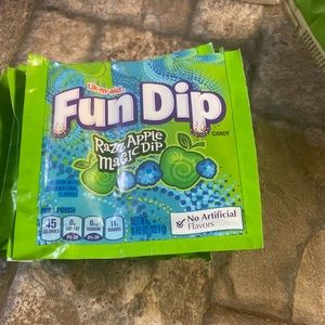 Meet your Posher, Gloria